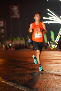 BIB: 24200
                            <button type="button" onclick="openModal(16146749)" class="btn btn-primary btn-sm float-right btn-popup" data-toggle="modal" data-target=".modal-high-quality">
                        <i class="fas fa-shopping-cart"></i> Add to Cart
                    </button>
                                            <button type="button" onclick="isThisMe(16146749, true)" class="btn btn-success btn-sm float-right btn-popup btn-isme hidden" data-toggle="tooltip" data-placement="bottom" title="นี่คือรูปของคุณใช่ไหม คลิกที่นี่เพื่อเอาเข้าอัลบั้ม">
                        <i class="fas fa-plus"></i> Add to album
                    </button>
                    <button type="button" onclick="isThisMe(16146749, false)" class="btn btn-warning btn-sm float-right btn-popup btn-isnotme hidden">
                        <i class="fas fa-ban"></i> Remove from album
                    </button>